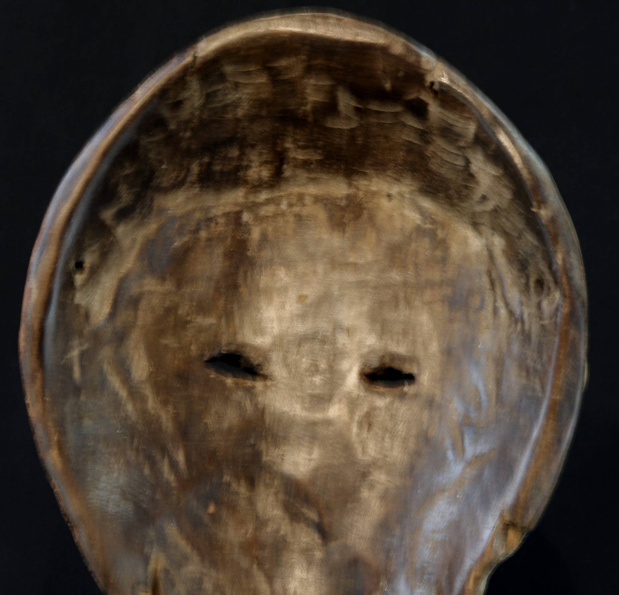 African Tribal Art - Kela Yela Mask DRC - 24.5 Cms