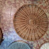 Lot of wicker trays