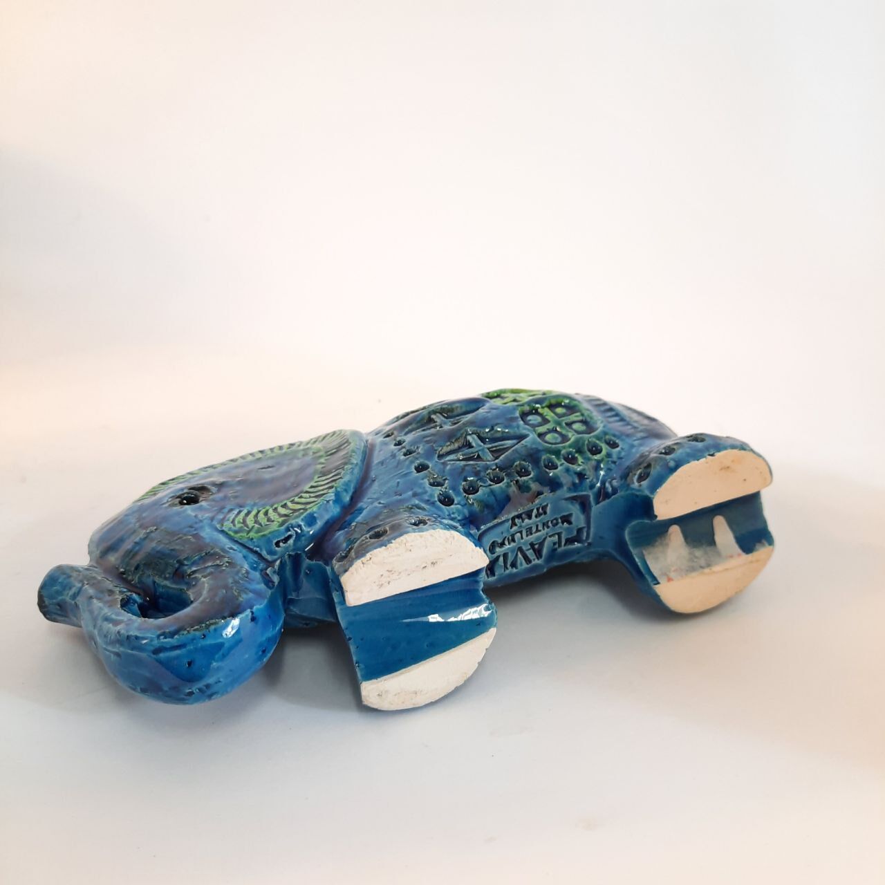 Vintage elephant statue, Aldo Londi for Bitossi, Rimini blue series.