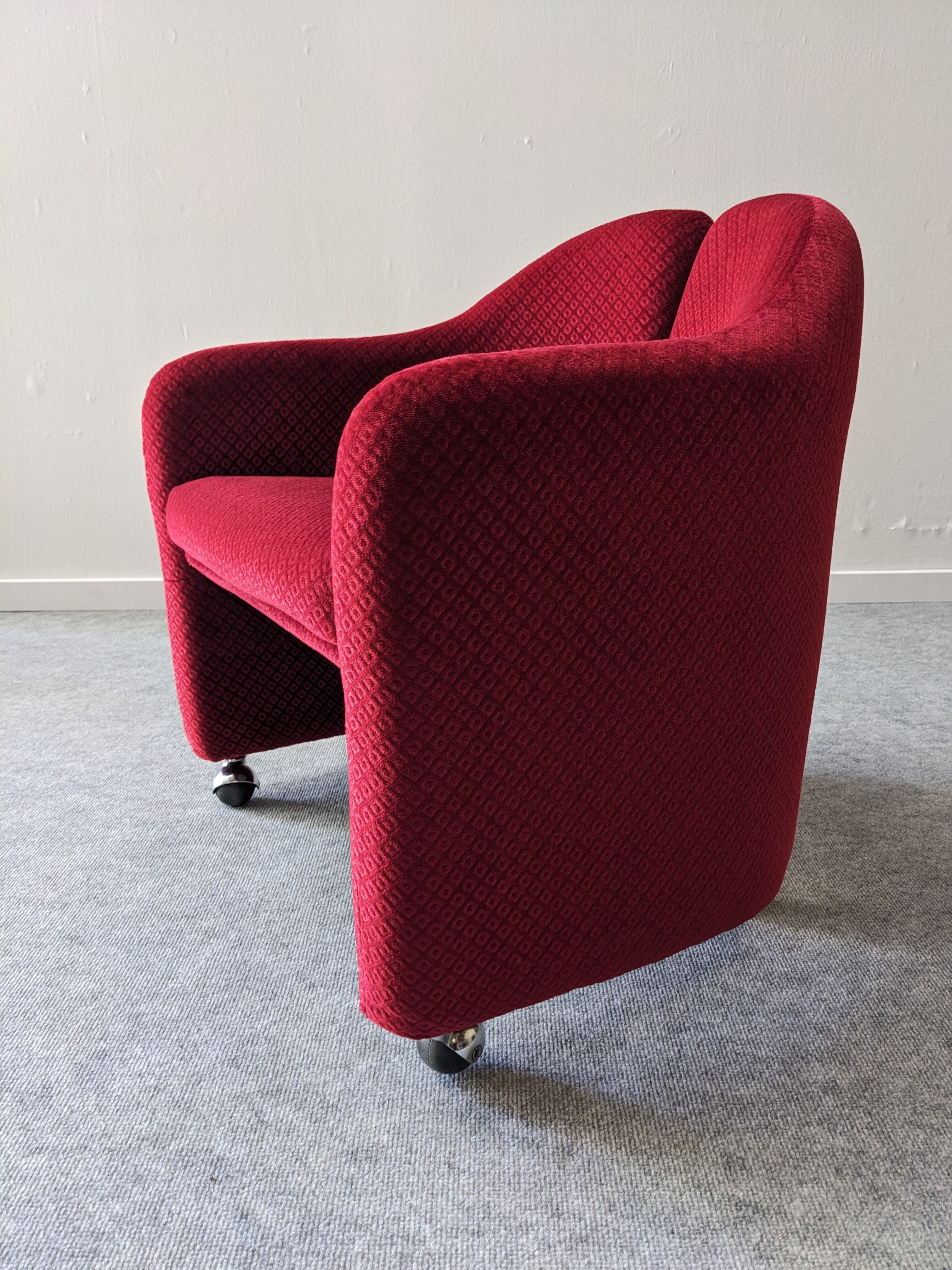 Italian armchair from the 60s/70s by Eugenio Gerli for Tecno