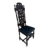 19th-century Renaissance chair in velvet – A statement piece