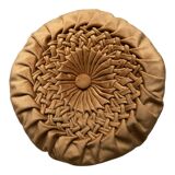 Vintage round cushion in pleated velvet