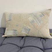 Coussin artisanal en toile ancienne style Kilim