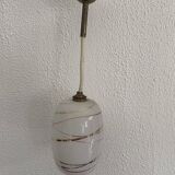 Suspension vintage 1960 opaline rouge et doré lustre - 16 x 11 cm