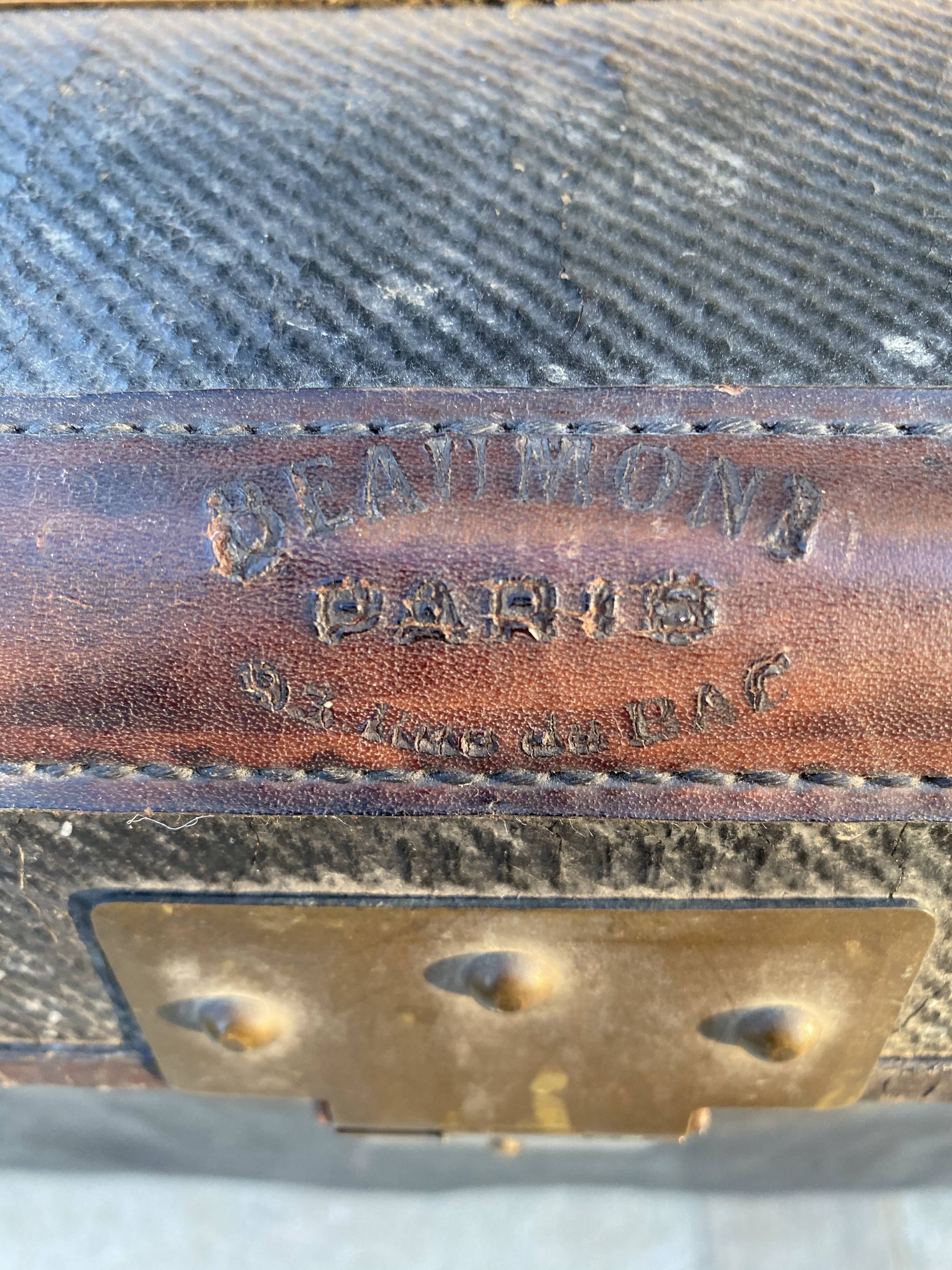 Beaumont Paris leather horse-drawn carriage travel trunk