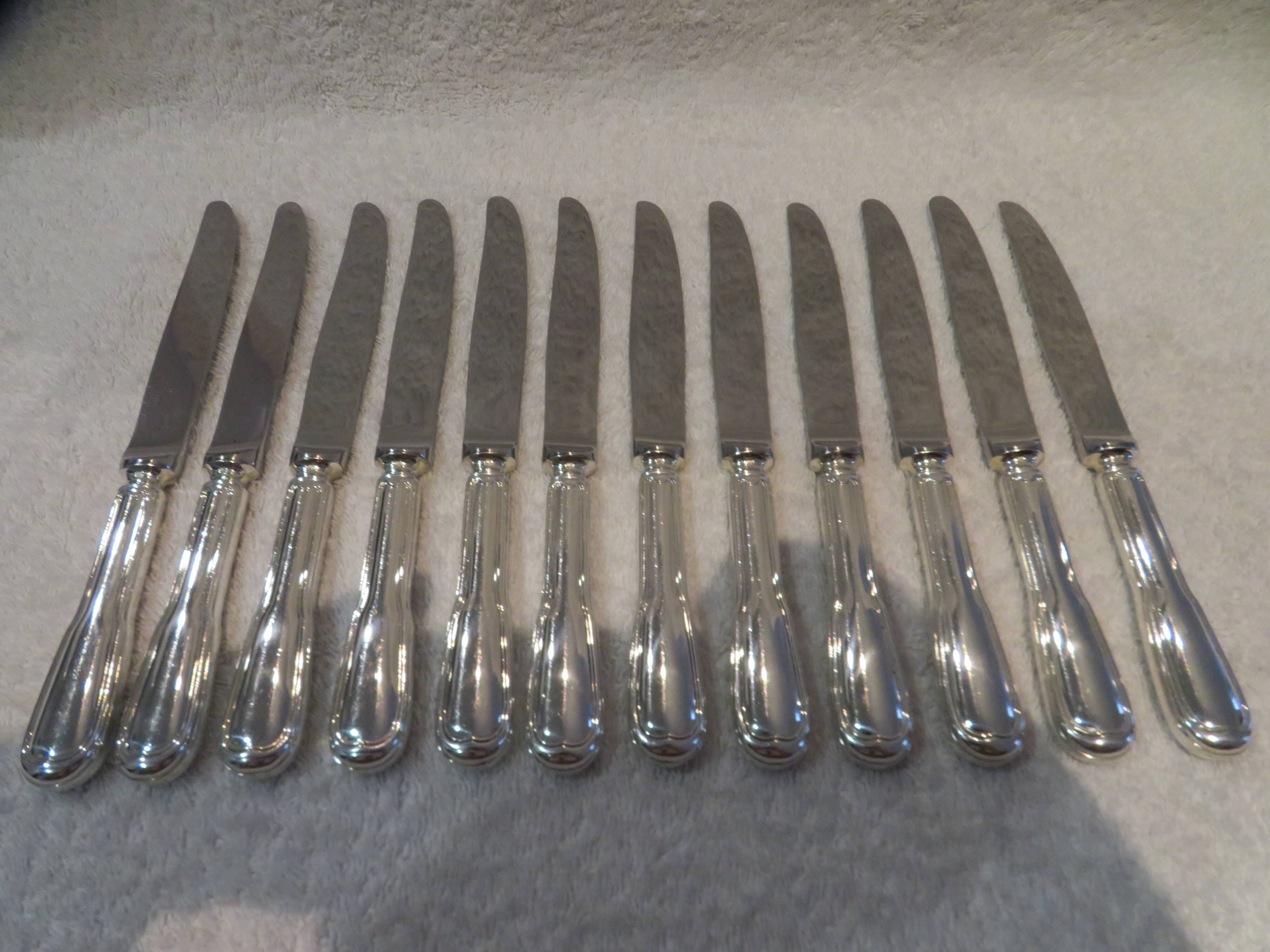 12 Christofle Chinon silver plated dessert knives, 19.7cm