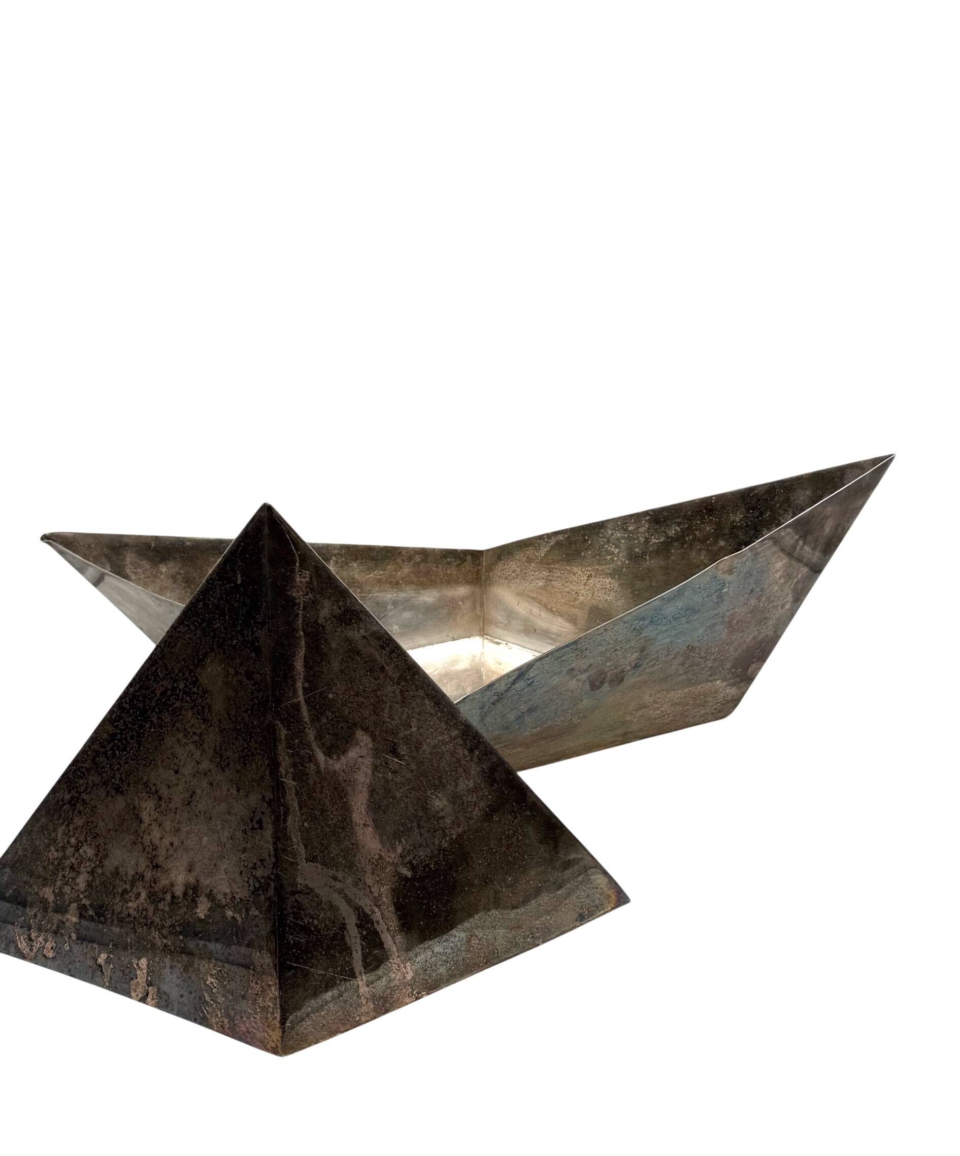 Modern silver-plated paper boat sculpture, Paola C. Aldo Cibic Italy 1980