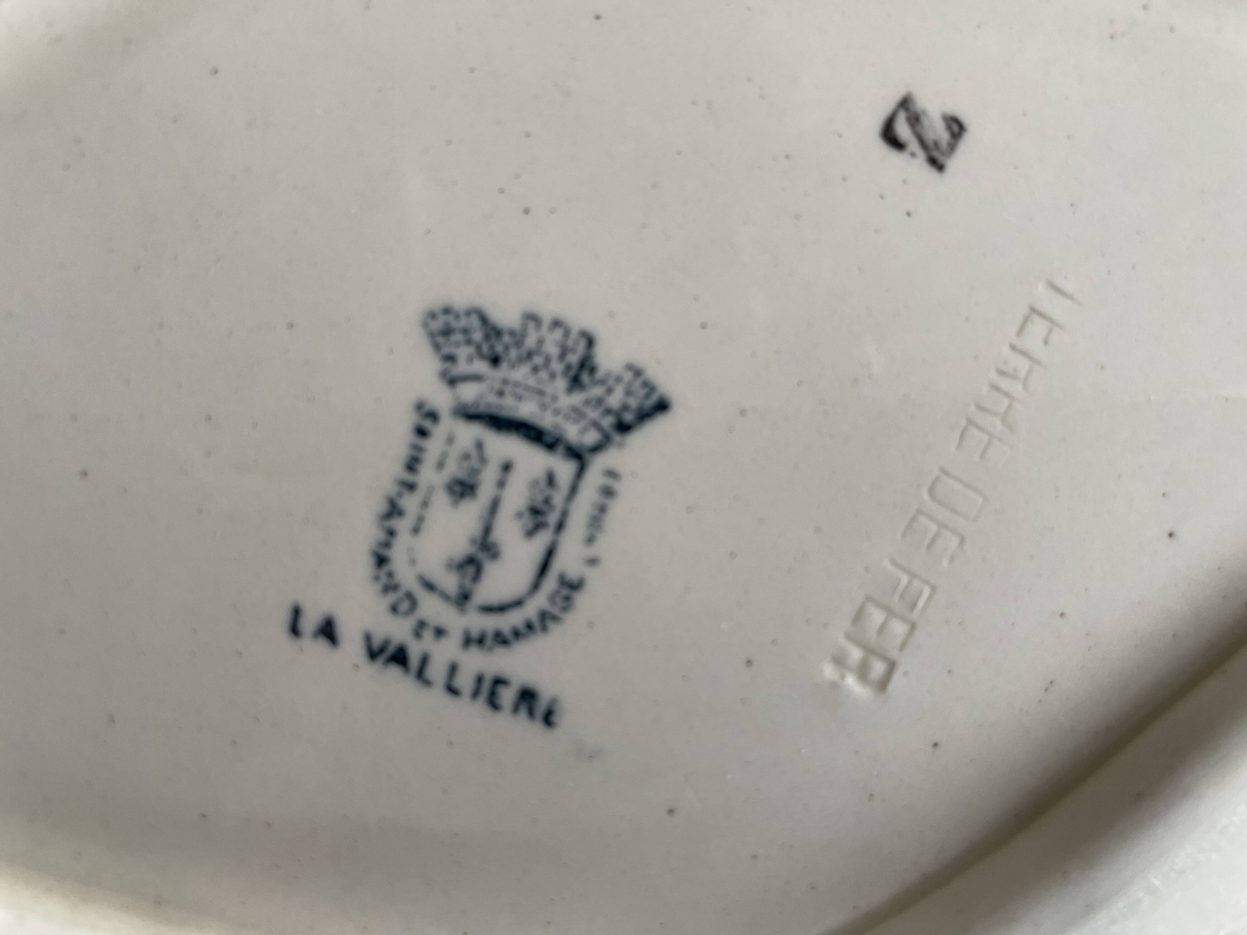 Antique butter dish in Saint-Amand earthenware (Nord)