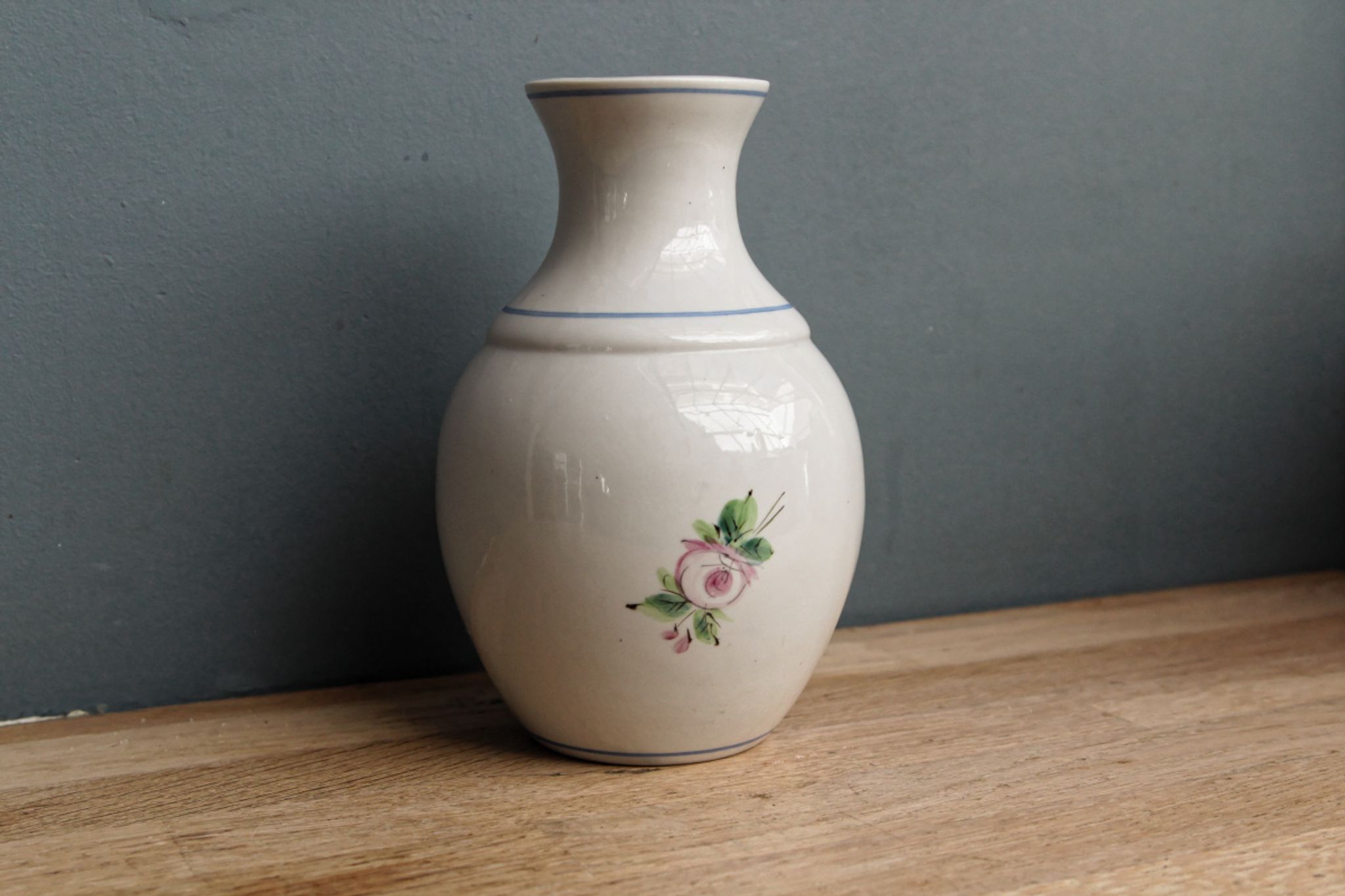 Signed faience vase - Fort Mahon
