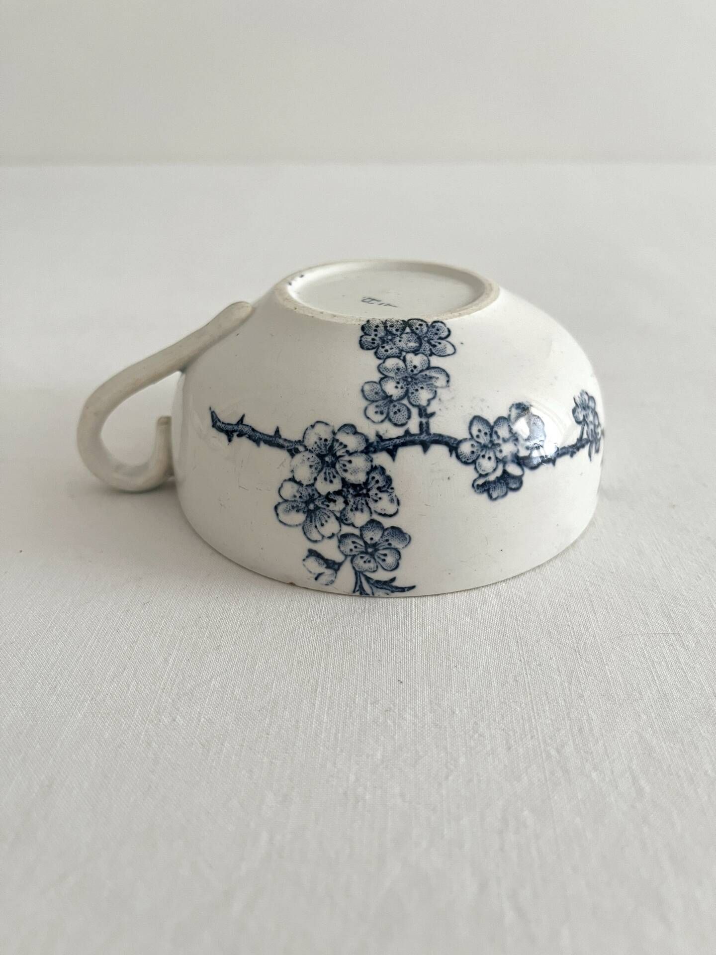 Antique ironstone cup "Carmen" Sarreguemines