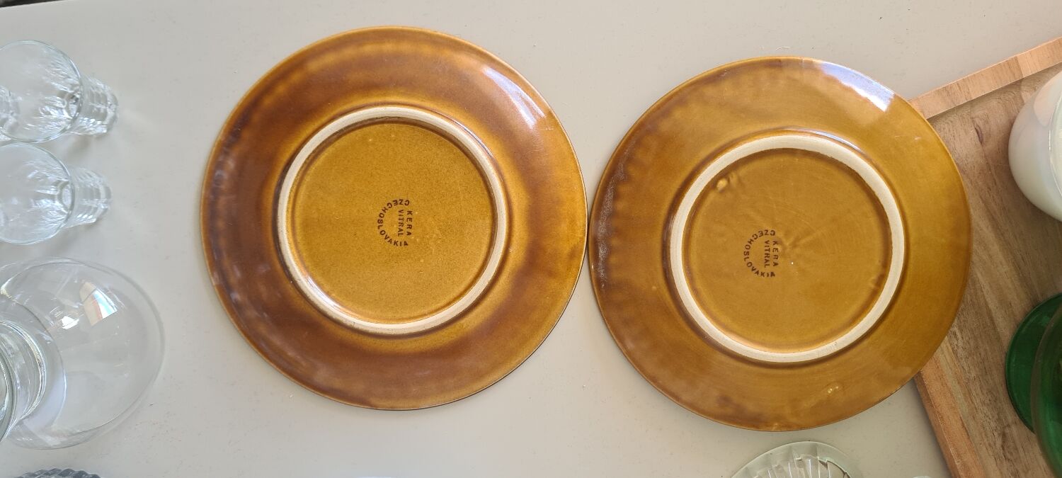 Vintage ceramic plate pair honey - Kera Vitral, Czechoslovakia