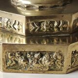 5-branched Jewish menorah/candlestick. Dedicated to mourning. In gilded bronze.