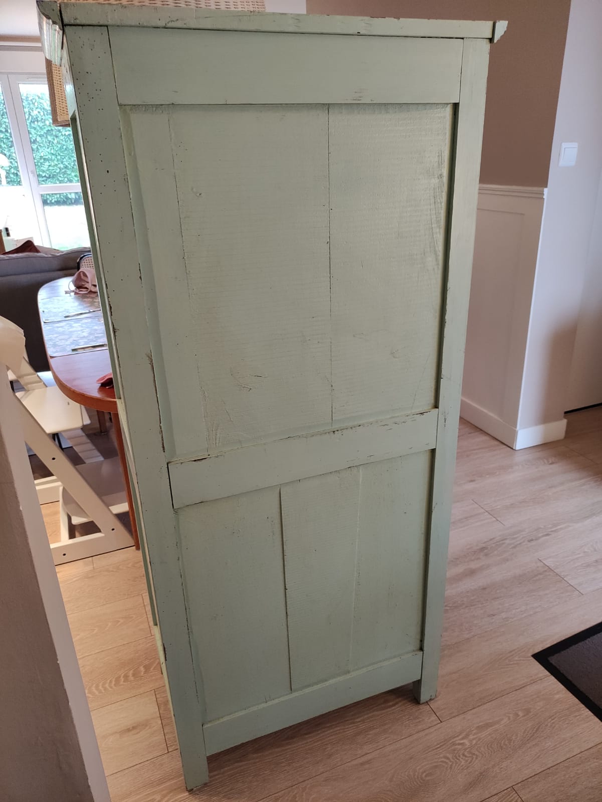 Parisian wardrobe glazing year 30