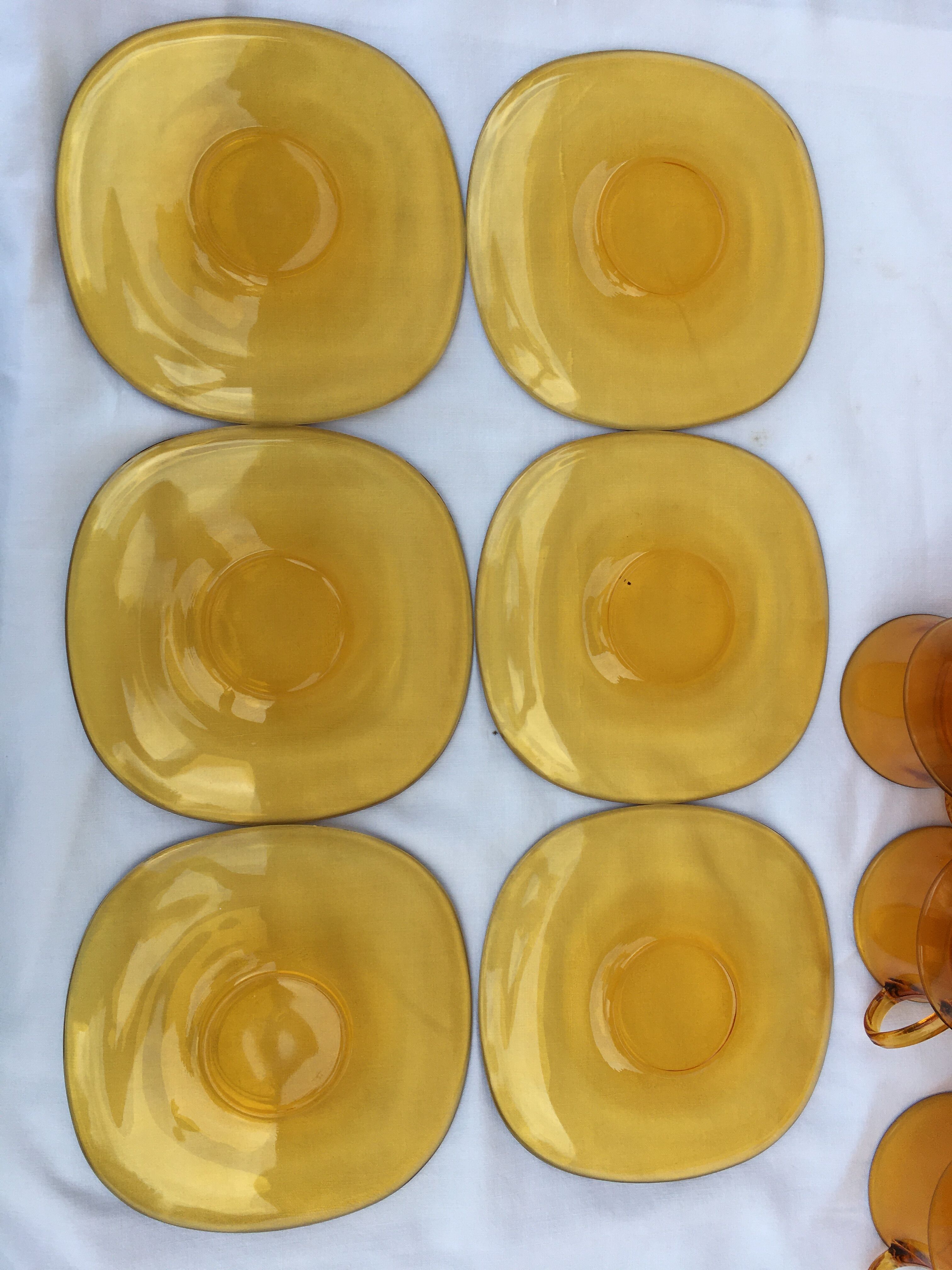 Set of 6 Duralex cups and 6 Vereco saucers