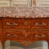 Marquetry chest of drawers