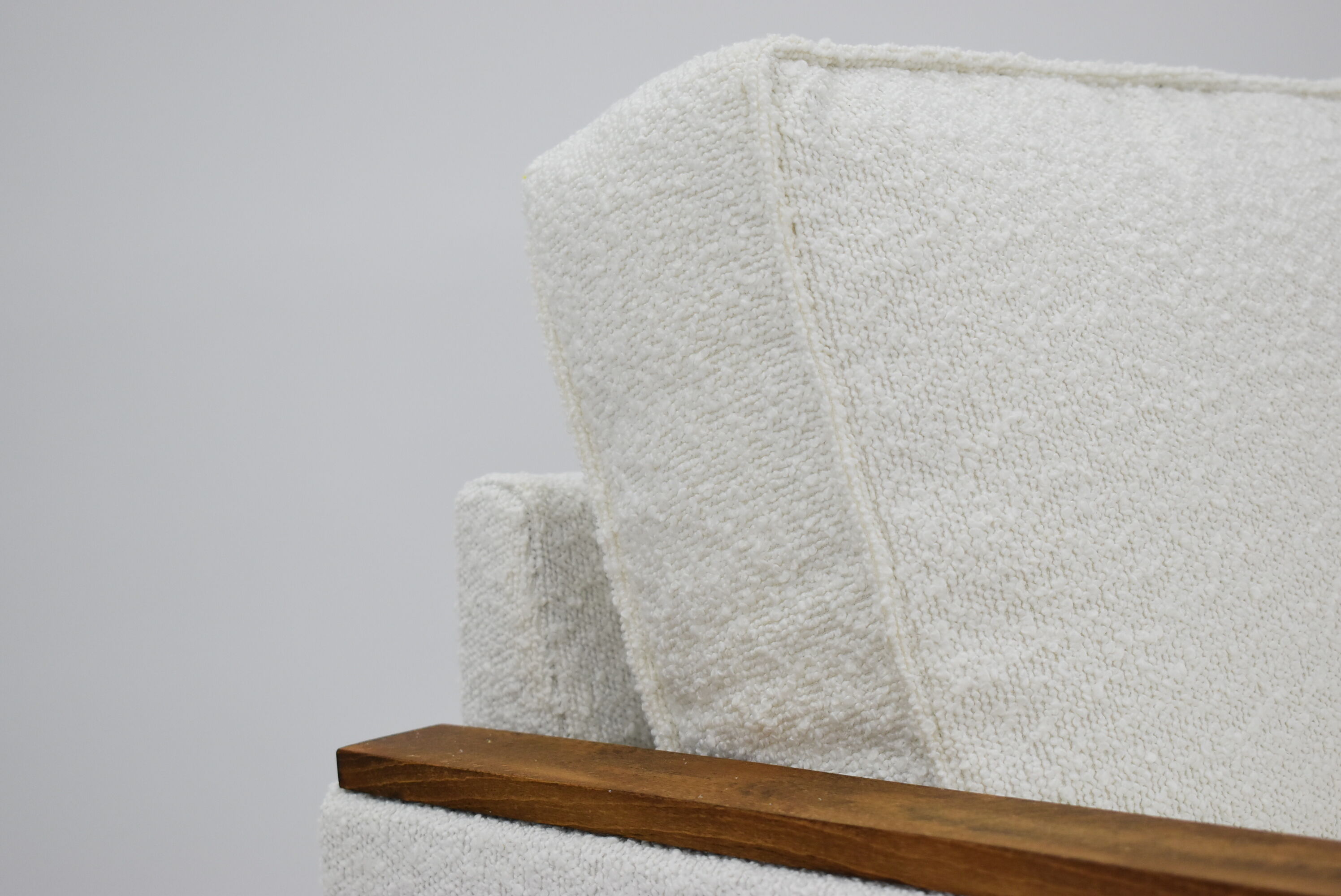 Original 70's armchair ZWP-08, fully restored, Bouclé, white