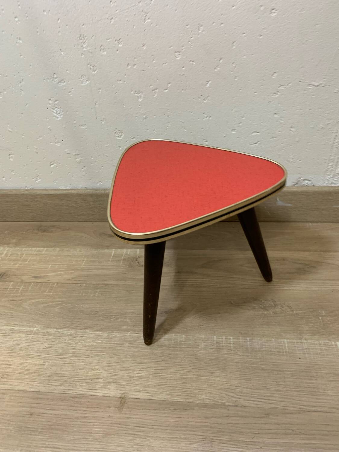 Vintage triangular plant holder