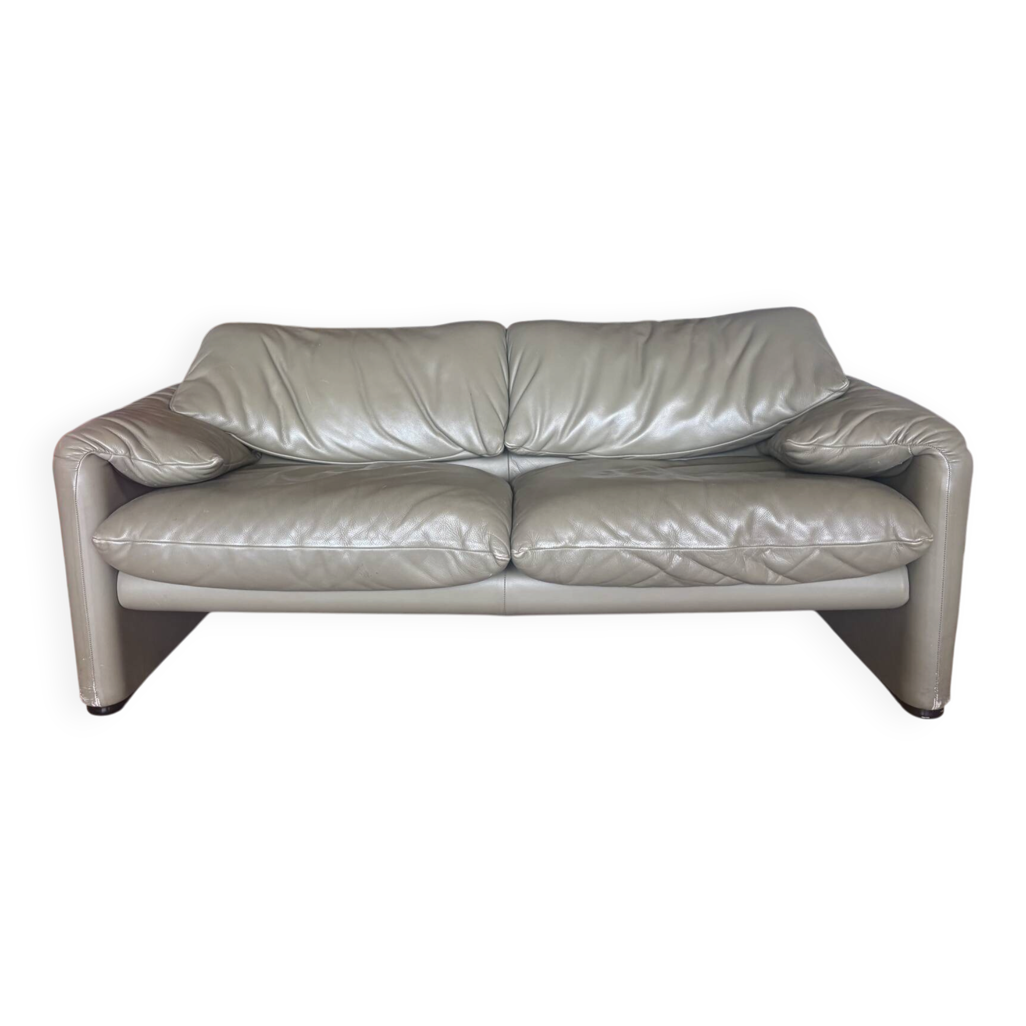 Two-seater Maralunga sofa in olive green leather.