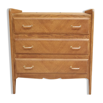 Small chest of drawers