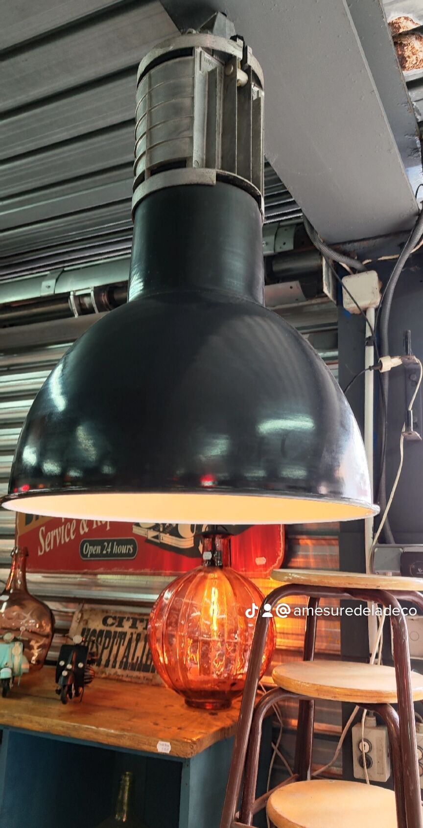 Industrial suspension Mazda in enamel