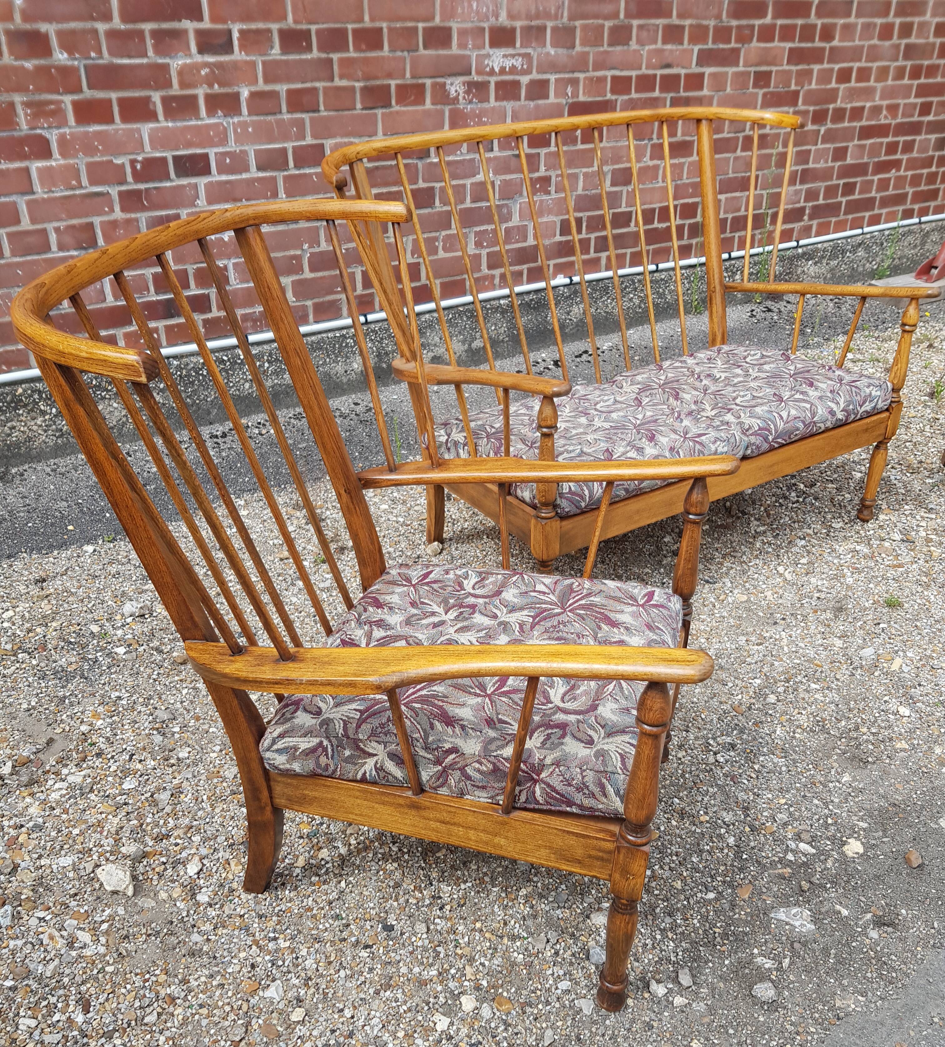 Bench and its 2 Baumann armchairs