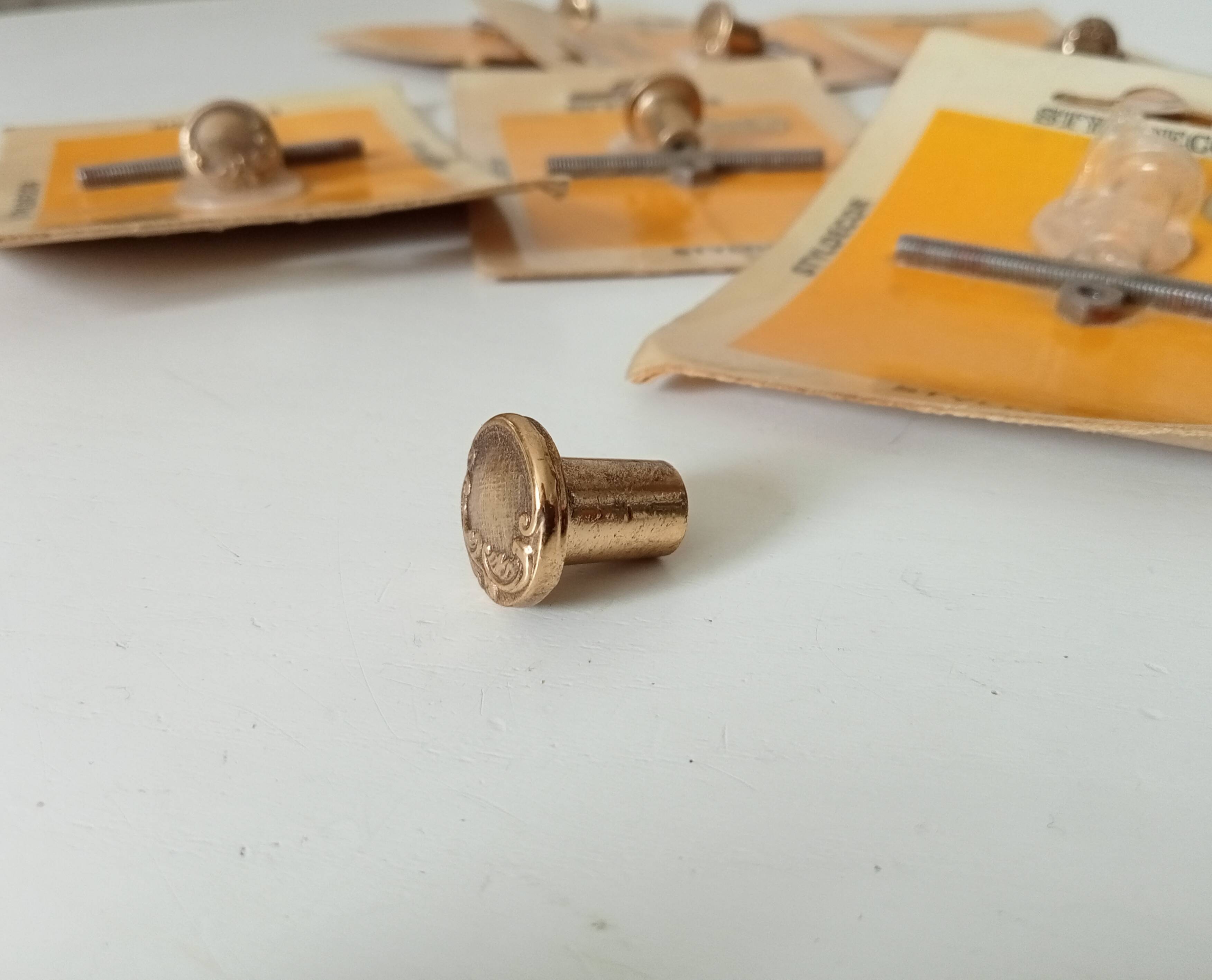 Antique furniture knob gilded with fine gold