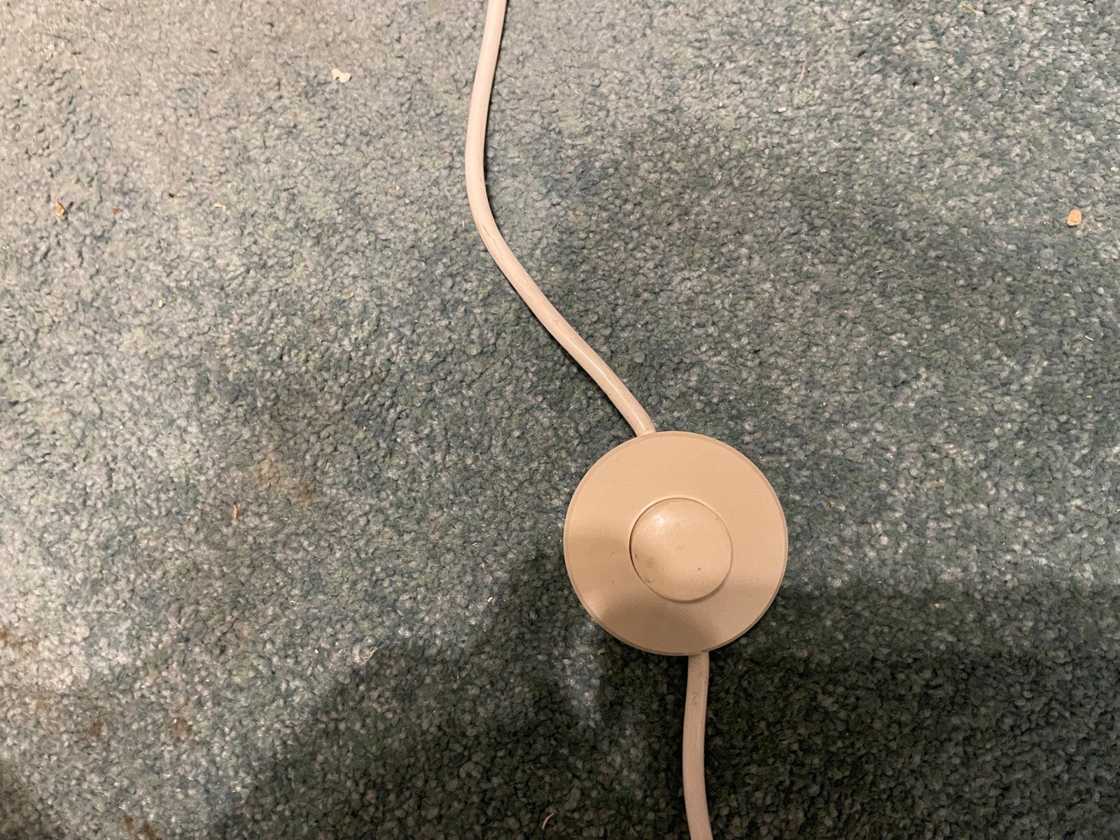 Italian Floor Lamp in Brass and Opaline Glass, 1980s