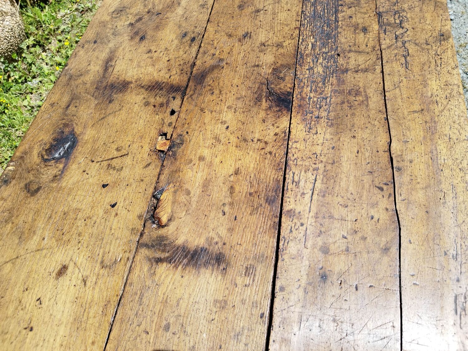 Large rustic farmhouse table bobbin legs