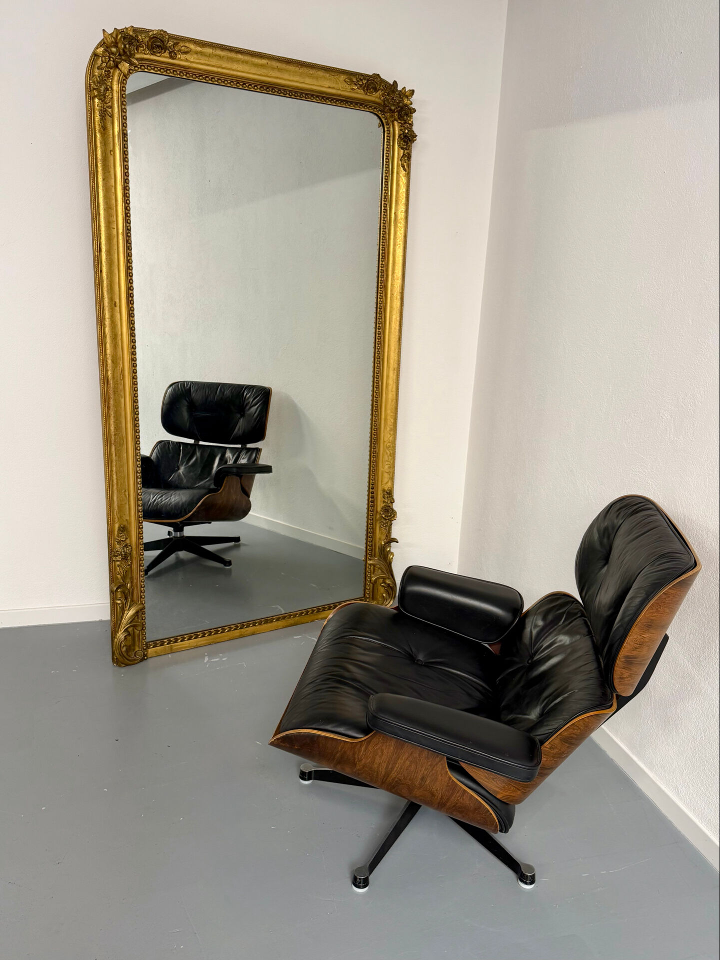 Large Napoleon III mirror with wooden gilded frame, 19th century, 200 cm.