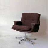 Swivel armchair