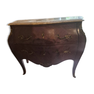 Commode en bois de rose