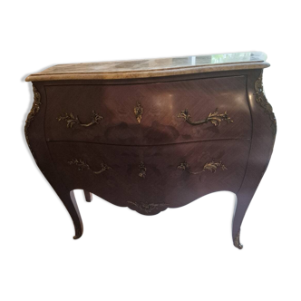 Commode en bois de rose