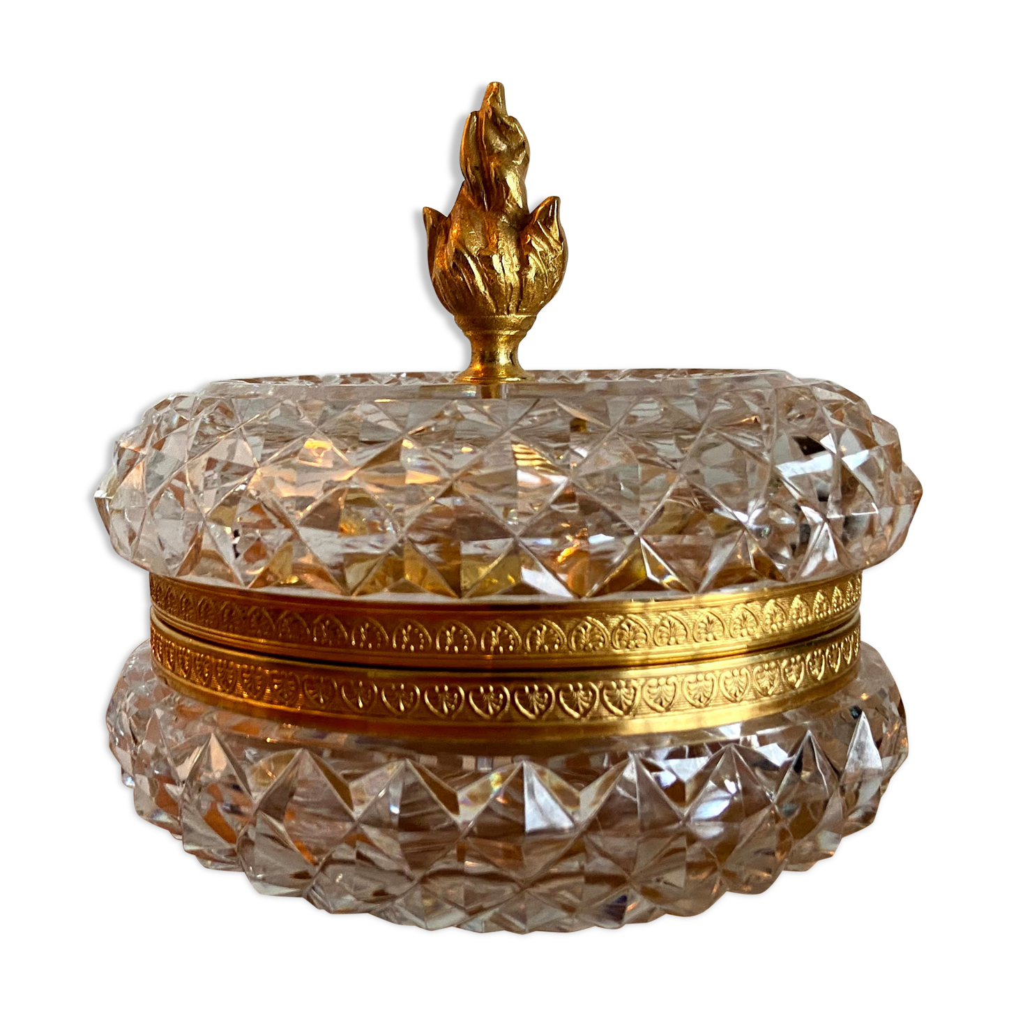 Crystal and gold metal candy