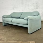 Canapé Cassina Maralunga turquoise / vert conçu par Vico Magistretti