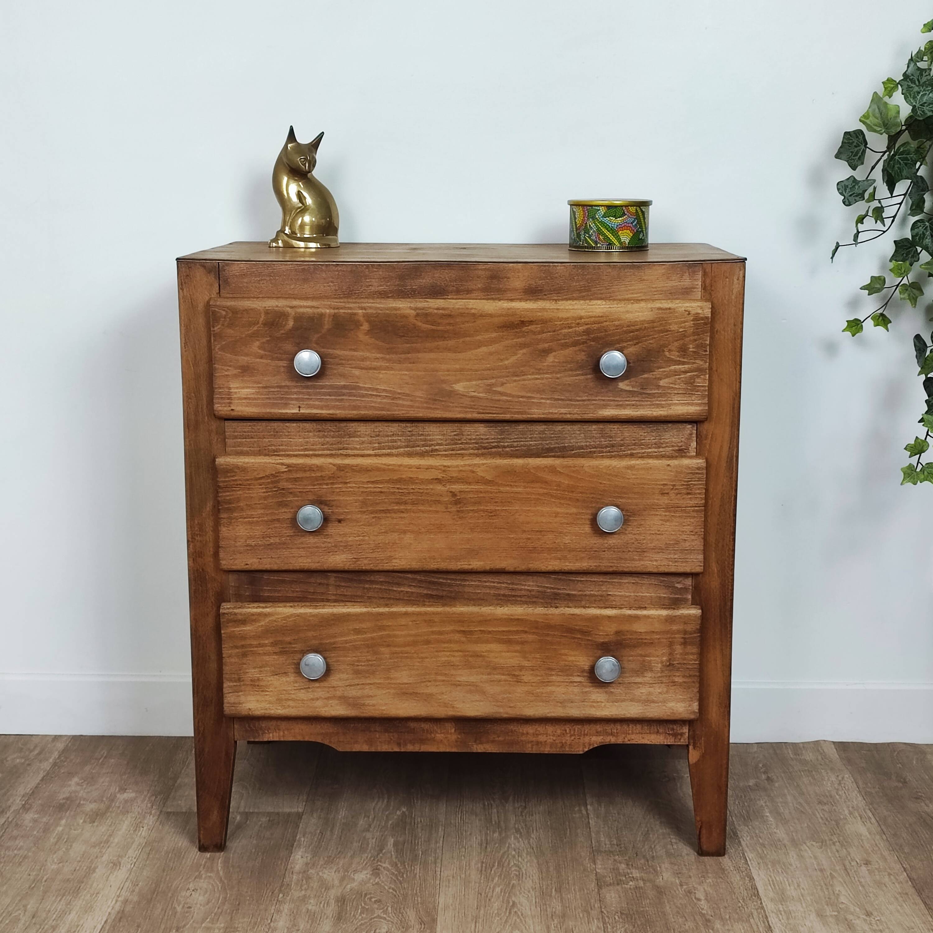 60' chest of drawers