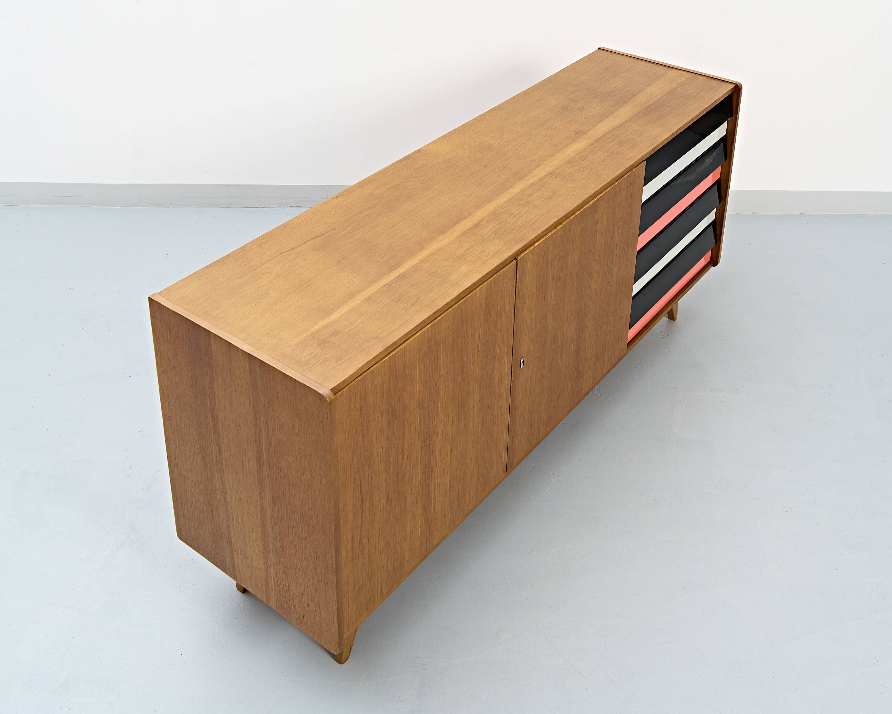 Model U-460 Sideboard in Oak by Jiří Jiroutek for Interier Praha, 1965