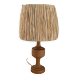 Wood and raffia foot lamp
