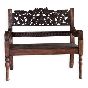 petit banc ancien indonésien