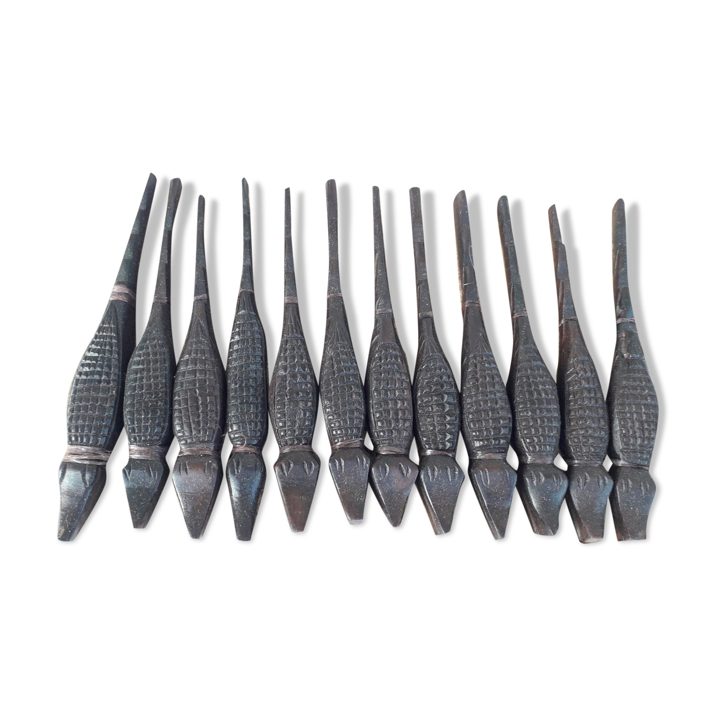 Porte-couteaux bois crocodile