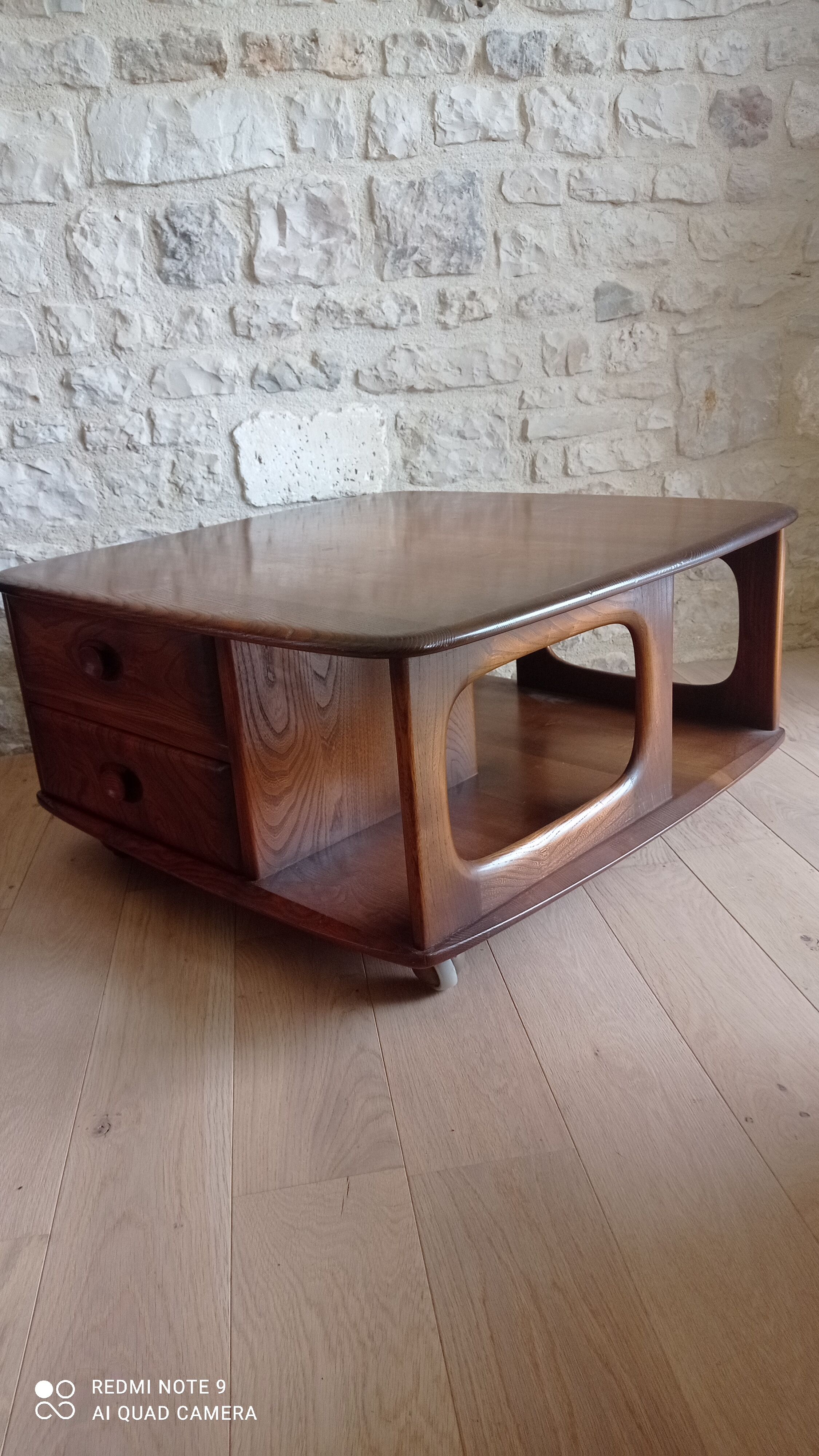 Coffee table Ercol Pandora's box