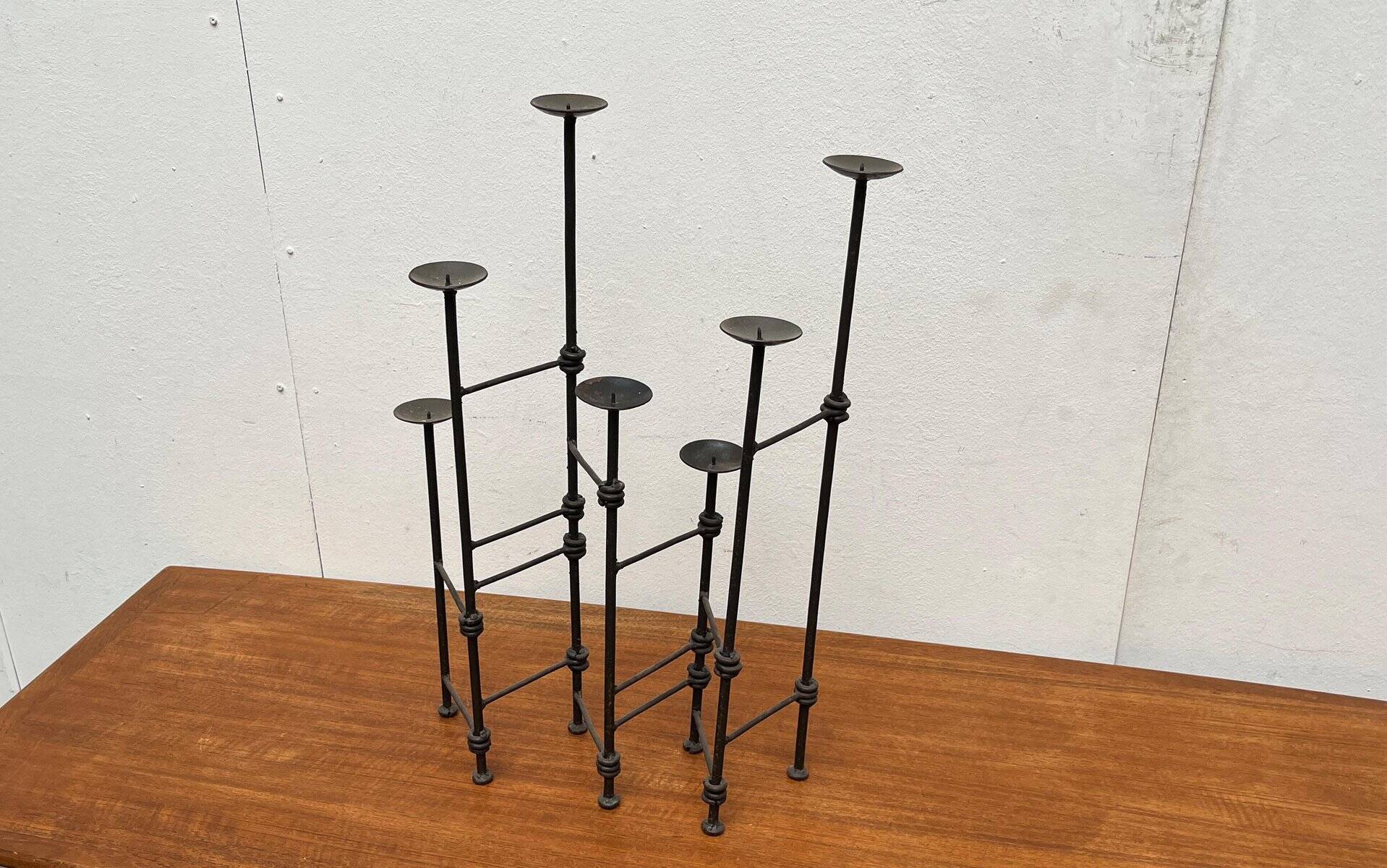 Mid-century brutalist extendable wrought iron floor chandelier, 1960s.