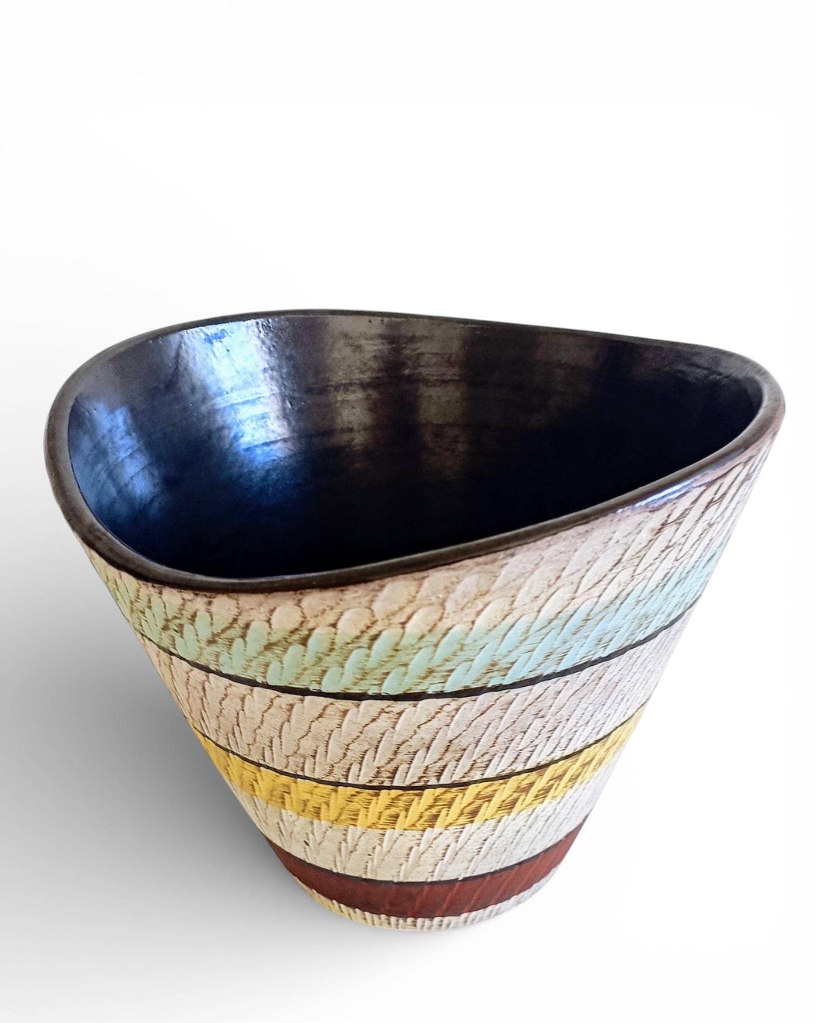 Dümler & Breiden Ceramic Bowl, Sgraffito Décor, West Germany, 1950s