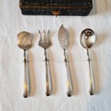 4 Art Deco Cubiertos to serve Postres or Frutas de Metal Plata de Principios S.XX