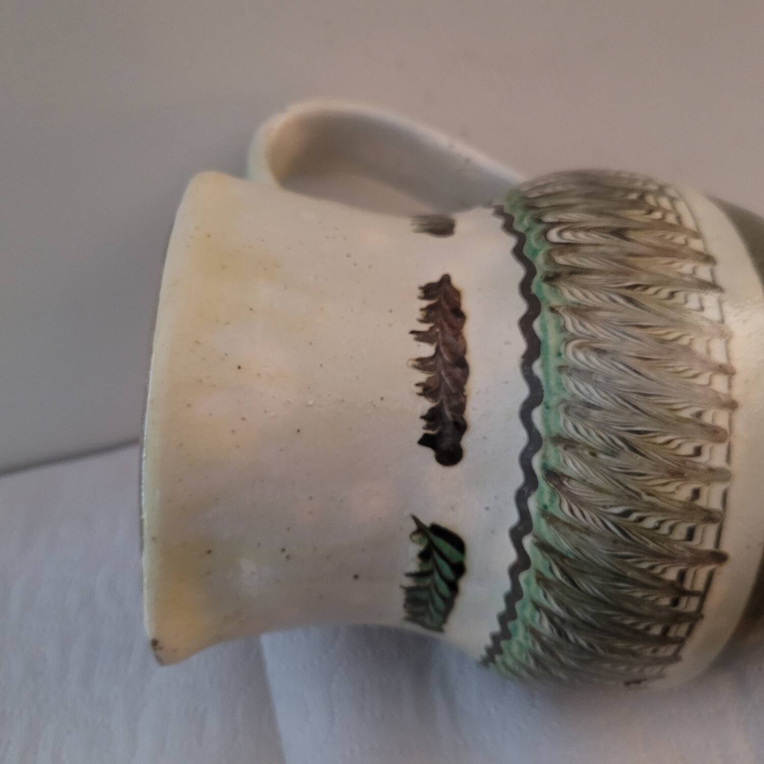 Stoneware jug with floral decoration – 1950s–1970s – 1.25 L