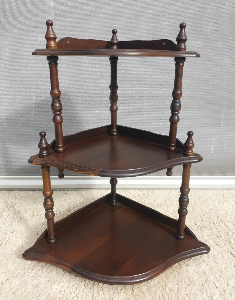 Wall-mounted corner display with 3 mahogany shelves