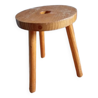 Light wood tripod stool, vintage