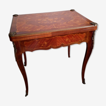 Play table in Louis XV marquetry. Early 20th century.