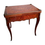 Play table in Louis XV marquetry. Early 20th century.