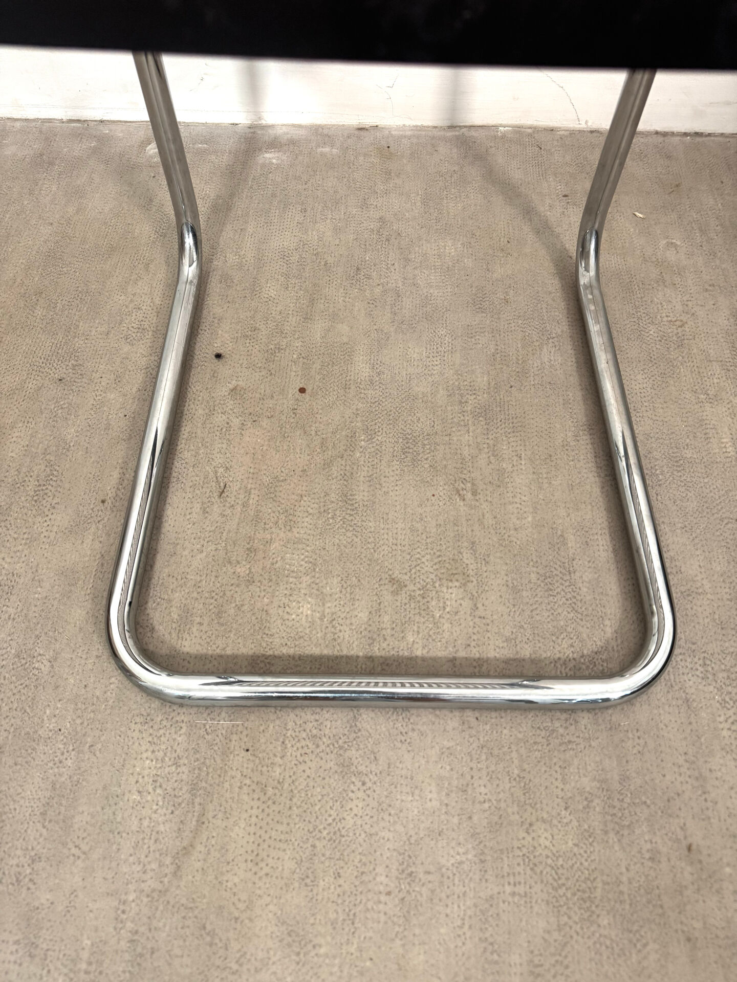 Marcel Breuer B32 Cesca chair made in Italy