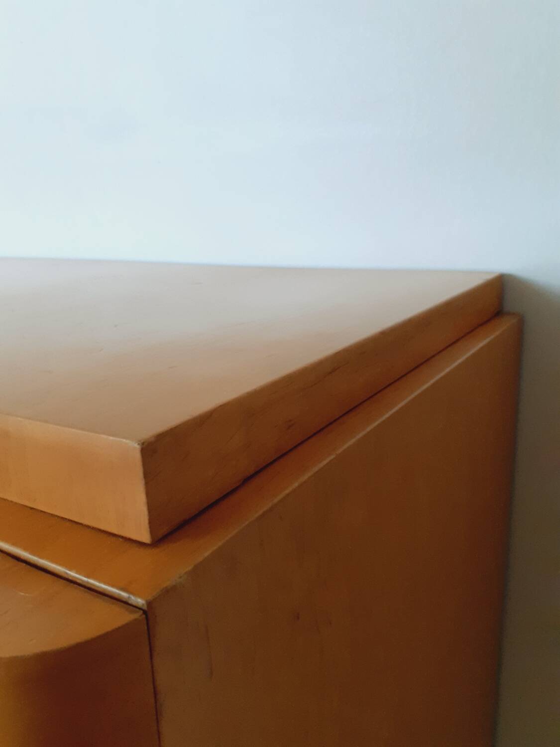 Art Deco chest of drawers